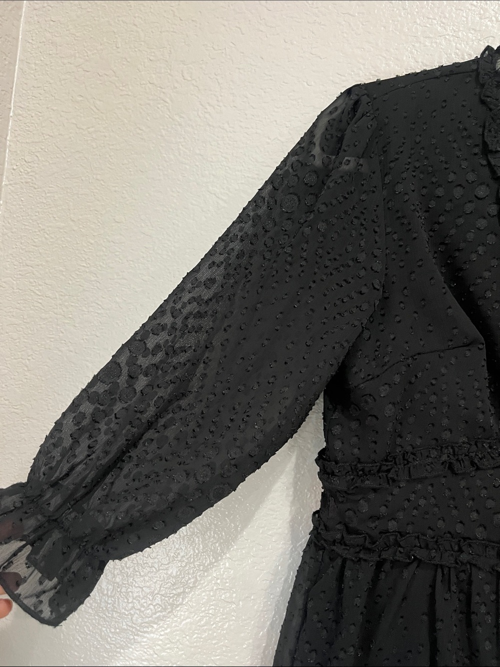 Altard State Black Textured V-Neck Ruffle Tiered Mini Dress Sz M Feminine TC0354 - Picture 6 of 8
